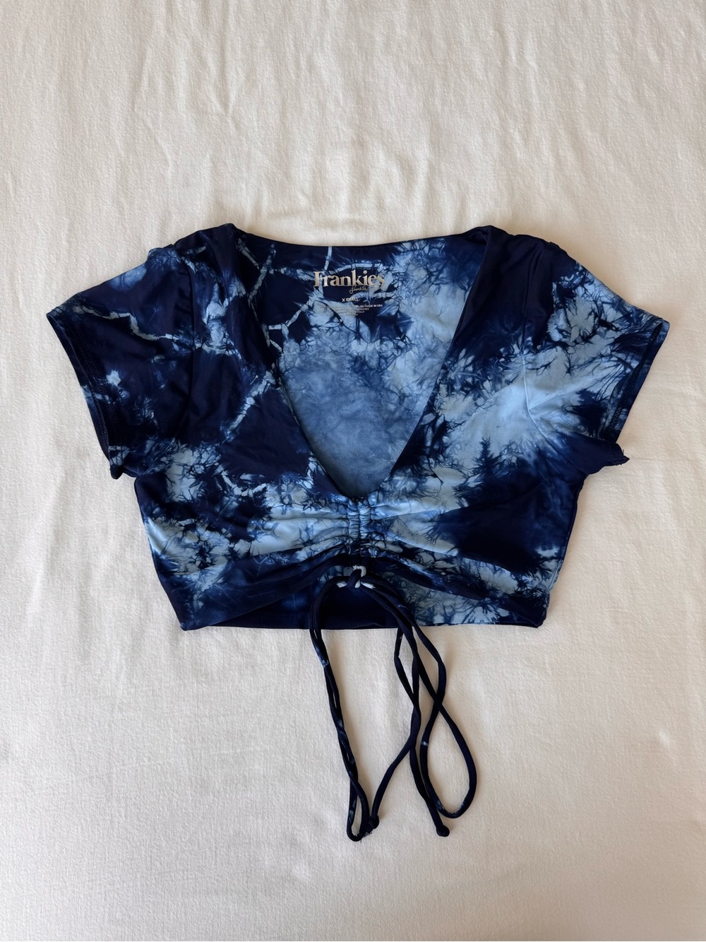 Frankie's Bikinis Navy & Light Blue Tie-Dye Ruched V-Neck Crop Top